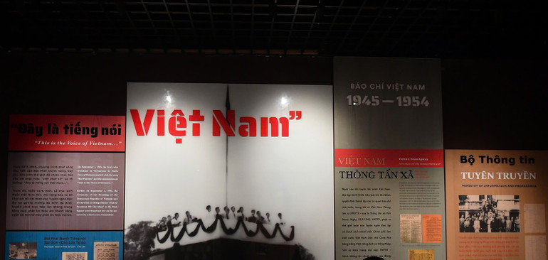 Một không gian trưng bày tại Bảo tàng Báo chí Việt Nam. (Ảnh THÀNH ĐẠT)