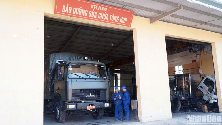 Trạm bảo dưỡng, sửa chữa tổng hợp của Lữ đoàn Vận tải 659, Cục Hậu cần-Kỹ thuật, Quân khu 9 phải được bảo đảm phục vụ trong dịp lễ.