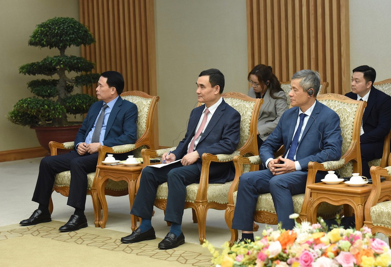 Đại diện lãnh đạo các bộ, ban ngành của Chính phủ Việt Nam tham dự buổi tiếp Đại diện lãnh đạo các bộ, ban ngành của Chính phủ Việt Nam tham dự buổi tiếp