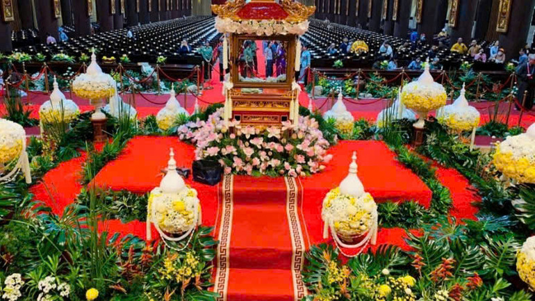 Cung Trúc Lâm Yên Tử có sức chứa gần 7.000 người.