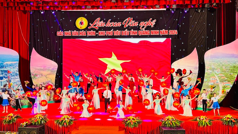 Chương trình nghệ thuật khai mạc Liên hoan.