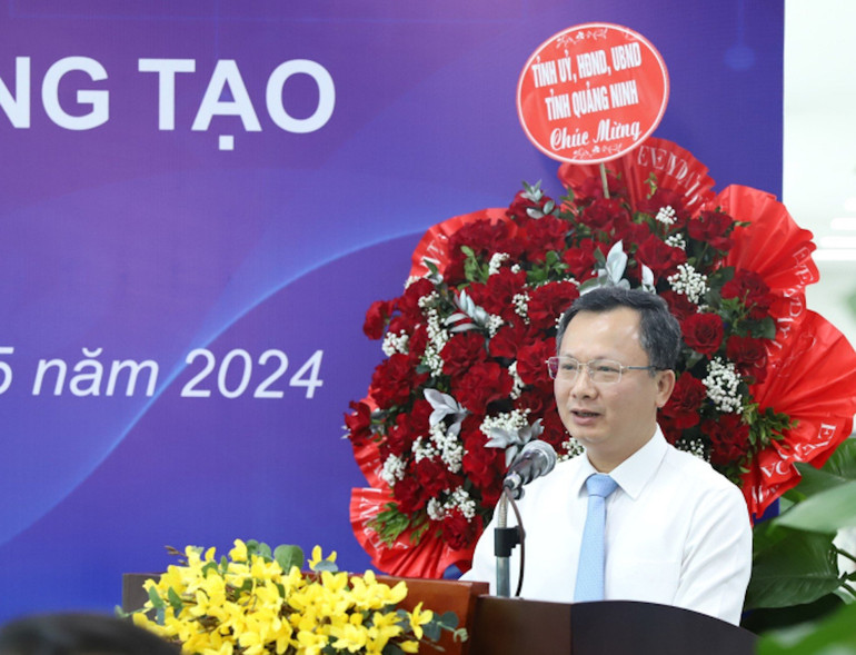 Chủ tịch Ủy ban nhân dân tỉnh Quảng Ninh Cao Tường Huy phát biểu tại buổi lễ.