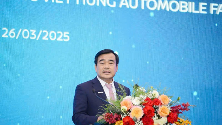 Ông Nguyễn Anh Tuấn, Chủ tịch Hội đồng quản trị Tập đoàn Thành Công phát biểu tại lễ khánh thành. Ông Nguyễn Anh Tuấn, Chủ tịch Hội đồng quản trị Tập đoàn Thành Công phát biểu tại lễ khánh thành.