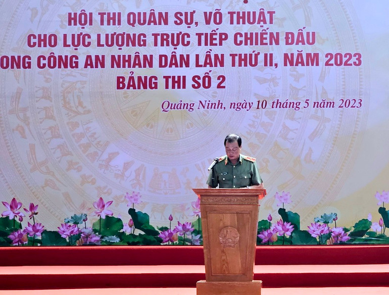 Thiếu tướng Lê Hồng Hiệp, Phó Cục trưởng Cục Công tác Đảng và công tác chính trị, Phó Trưởng Ban tổ chức Hội thi Bộ Công an, phát biểu khai mạc.