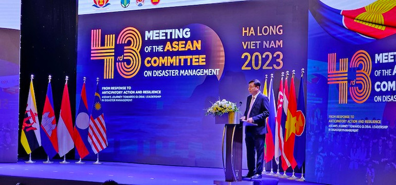 Thứ trưởng Nông nghiệp và Phát triển nông thôn Nguyễn Hoàng Hiệp phát biểu tại Hội nghị.