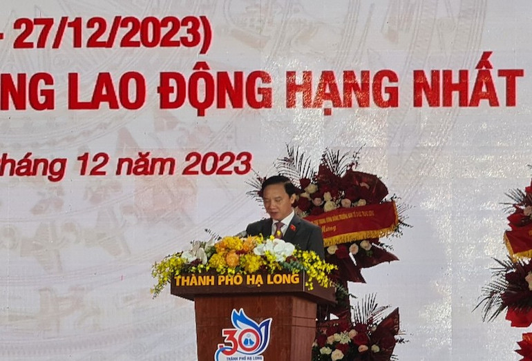 Phó Chủ tịch Quốc hội Nguyễn Khắc Định phát biểu tại lễ kỷ niệm.