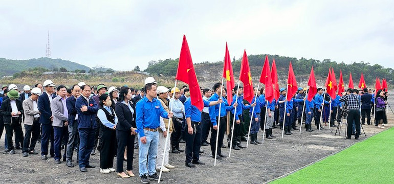 Các lực lượng tham gia Lễ phát động Tết trồng cây Xuân Giáp Thìn 2024.