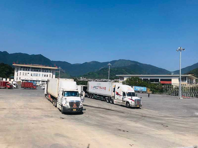 Hàng hóa xuất nhập khẩu qua Cửa khẩu Bắc Phong Sinh, huyện Hải Hà, Quảng Ninh. Hàng hóa xuất nhập khẩu qua Cửa khẩu Bắc Phong Sinh, huyện Hải Hà, Quảng Ninh.