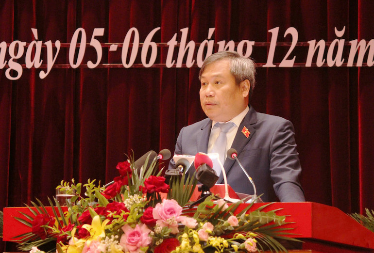 Bí thư Tỉnh ủy Quảng Ninh Vũ Đại Thắng phát biểu chỉ đạo tại kỳ họp.