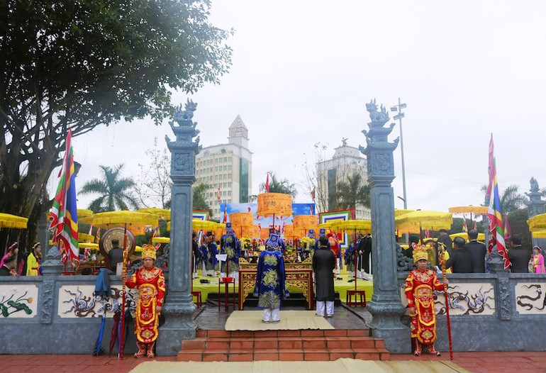 Lễ Tế Xã Tắc.