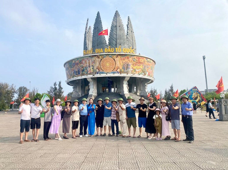 Cụm cổ động Sa Vỹ là điểm check-in không thể thiếu của du khách khi đến với thành phố Móng Cái.