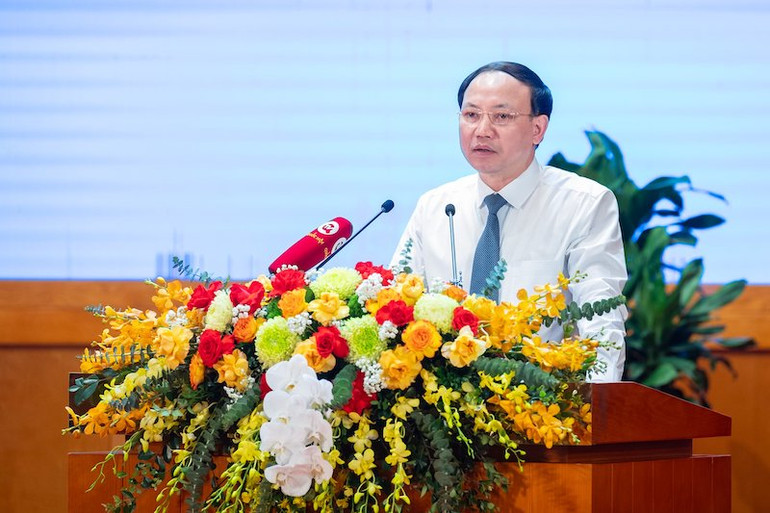 Bí thư Tỉnh ủy Quảng Ninh Nguyễn Xuân Ký phát biểu chào mừng tại Hội thảo.