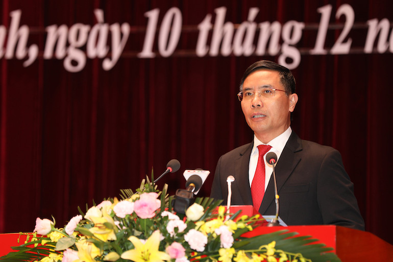 Chủ tịch Ủy ban nhân dân tỉnh Quảng Ninh Phạm Đức Ấn phát biểu nhận nhiệm vụ.