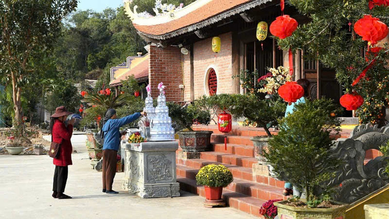 Du lịch biển đảo gắn với du lịch tâm linh đang là hướng đi đúng của huyện Cô Tô.