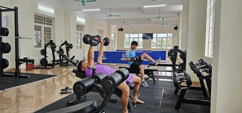 Các công trình thiết yếu phục vụ nhu cầu hưởng thụ văn hóa, thể dục thể thao dành cho công nhân, người lao động trong toàn Tập đoàn ngày càng được quan tâm thỏa đáng. Các công trình thiết yếu phục vụ nhu cầu hưởng thụ văn hóa, thể dục thể thao dành cho công nhân, người lao động trong toàn Tập đoàn ngày càng được quan tâm thỏa đáng.