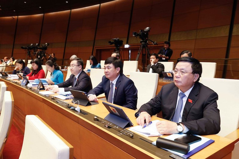 Đoàn đại biểu Quốc hội tỉnh Quảng Ninh tham dự Kỳ họp thứ 6, Quốc hội khoá XV.