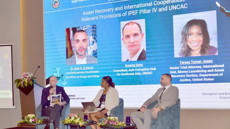 Các đại biểu chia sẻ các giải pháp nhằm nâng cao năng lực thu hồi tài sản.