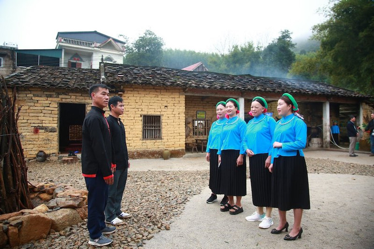 Trang phục của nam, nữ người Sán Chỉ huyện Tiên Yên là một nét văn hóa đặc sắc, riêng có được gìn giữ và bảo tồn.