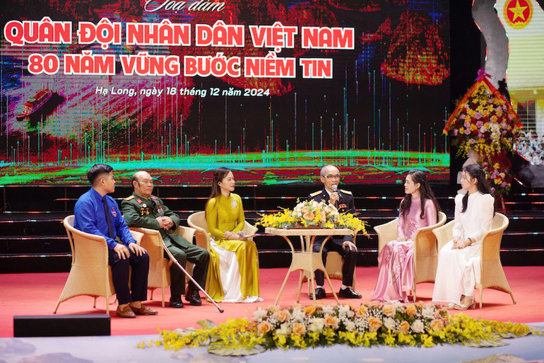 Chương trình Tọa đàm "Quân đội nhân dân Việt Nam - 80 năm vững bước niềm tin".