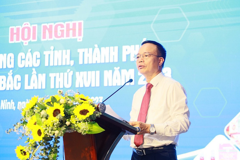 Cục Trưởng Cục Công thương địa phương Ngô Quang Trung phát biểu khai mạc hội nghị.