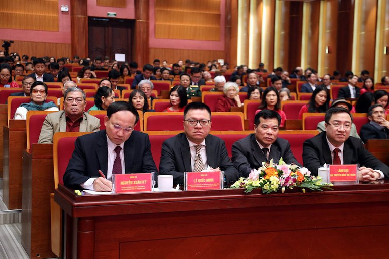 Các đại biểu dự Lễ kỷ niệm.