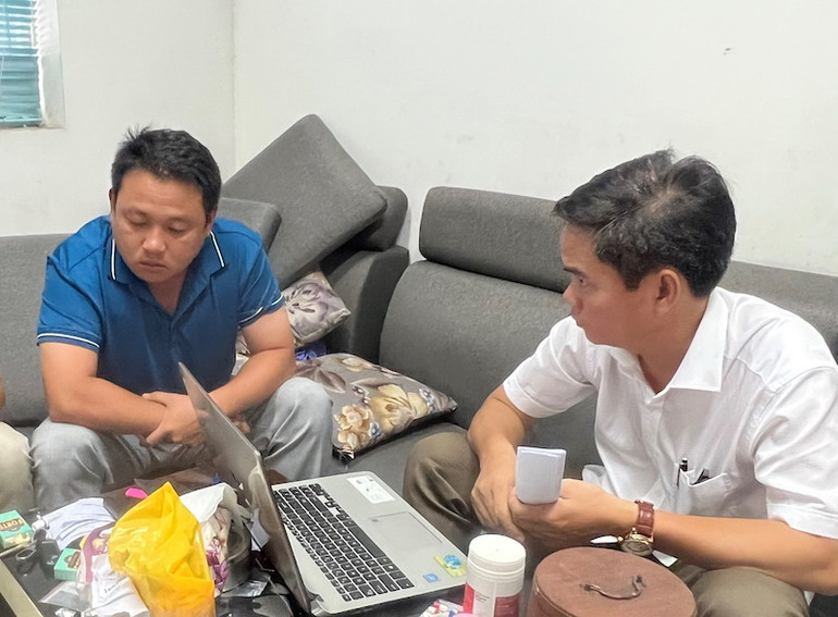 Lực lượng công an làm việc với đối tượng Lương Minh Tú.