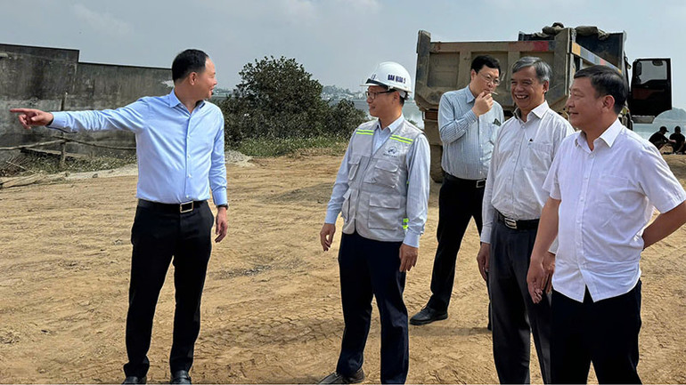 Lãnh đạo tỉnh Lâm Đồng kiểm tra thực tế hiện trường Dự án cải tạo, nâng cấp QL28B.