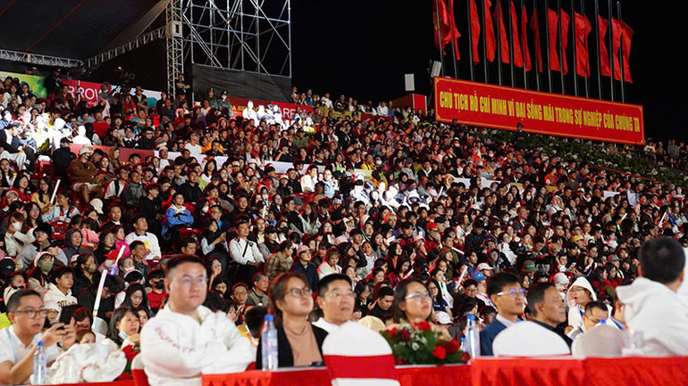 Hơn 20 nghìn khán giả đến với đêm Chung kết Dalat Best Dance Crew 2025.