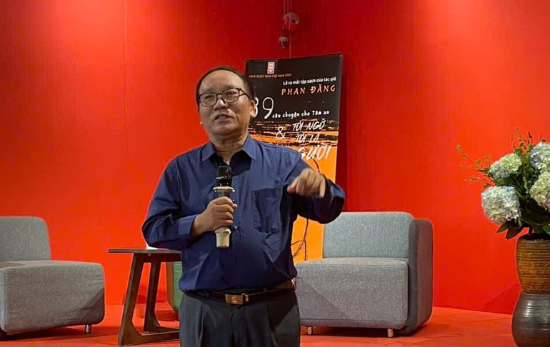 Nhà thơ Trần Đăng Khoa - Phó Chủ tịch Hội Nhà văn Việt Nam - dành nhiều lời khen cho tác phẩm của Phan Đăng.