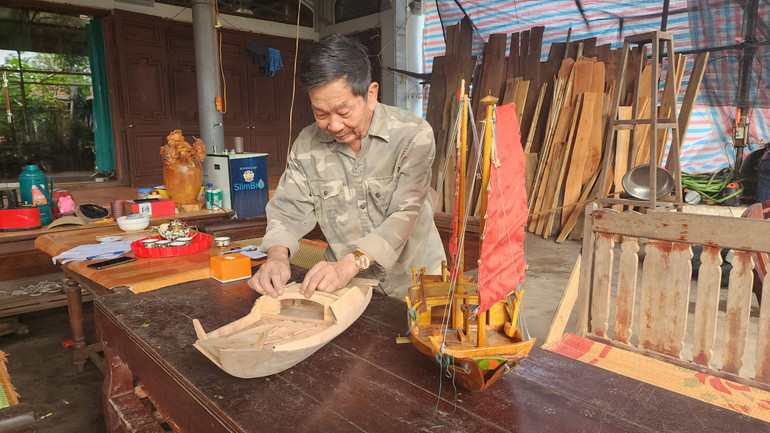 Làng nghề đóng tàu gỗ Cống Mương trước nguy cơ mai một ảnh 3