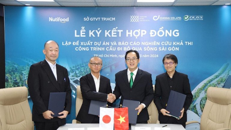 Nutifood cùng các đối tác thúc đẩy nhanh thủ tục để sớm khởi công xây dựng Cầu đi bộ qua sông Sài Gòn.