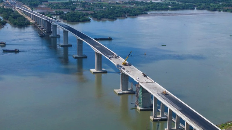 Ban Quản lý Dự án Mỹ Thuận (chủ đầu tư dự án 1A) vừa tổ chức thông xe kỹ thuật cầu Nhơn Trạch thuộc dự án thành phần 1A, Vành đai 3 Thành phố Hồ Chí Minh. (Ảnh: QUÝ HIỀN) Ban Quản lý Dự án Mỹ Thuận (chủ đầu tư dự án 1A) vừa tổ chức thông xe kỹ thuật cầu Nhơn Trạch thuộc dự án thành phần 1A, Vành đai 3 Thành phố Hồ Chí Minh. (Ảnh: QUÝ HIỀN)