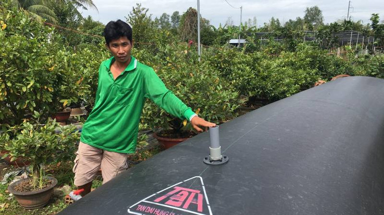 Người dân huyện Chợ Lách tích trữ nước ngọt trong mùa hạn mặn