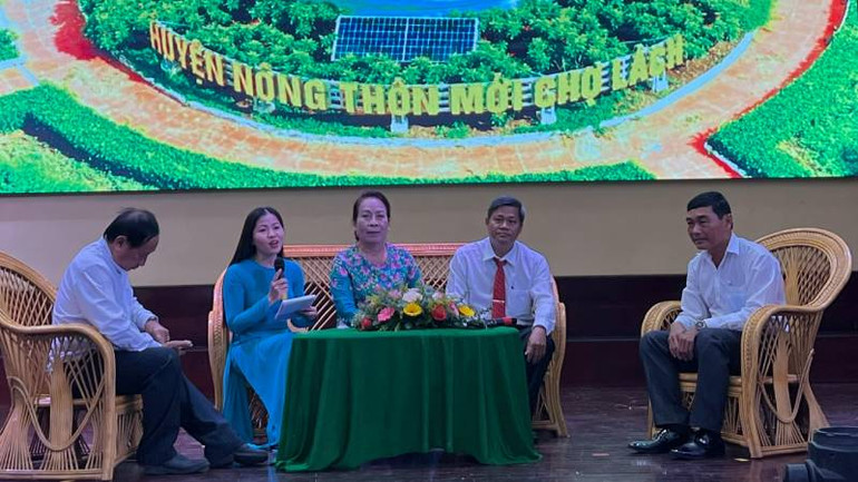 Chi hội trưởng nông dân tiêu biểu tham gia giao lưu tại buổi Liên hoan.