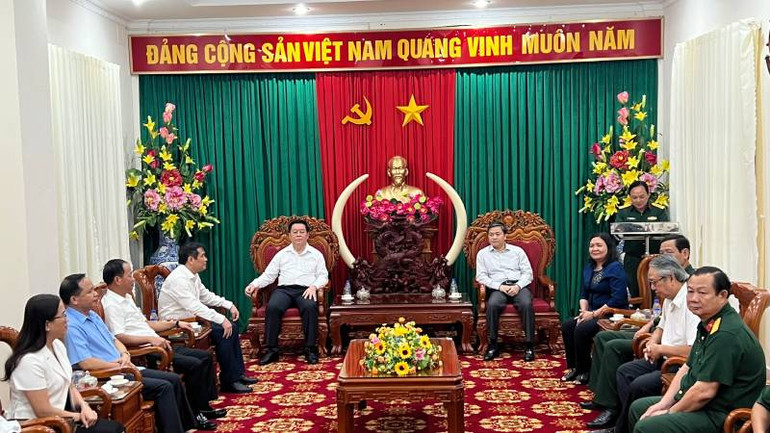 Đoàn công tác Ban Tuyên giáo Trung ương làm việc tại tỉnh Bến Tre.