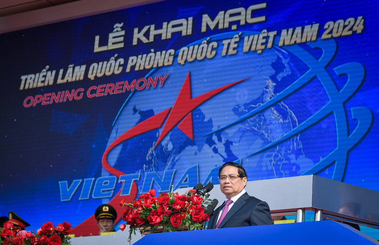 Thủ tướng Phạm Minh Chính phát biểu khai mạc Triển lãm. (Ảnh: THÀNH ĐẠT)