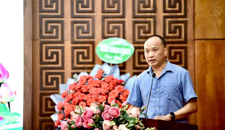 Ông Nguyễn Chí Ba, Phó Chủ tịch Hiệp hội Doanh nghiệp tỉnh Điện Biên phát biểu ý kiến tại buổi gặp mặt. Ông Nguyễn Chí Ba, Phó Chủ tịch Hiệp hội Doanh nghiệp tỉnh Điện Biên phát biểu ý kiến tại buổi gặp mặt.