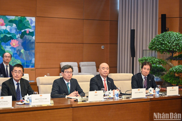 Lãnh đạo các Tập đoàn hàng đầu của Nhật Bản dự buổi tiếp.