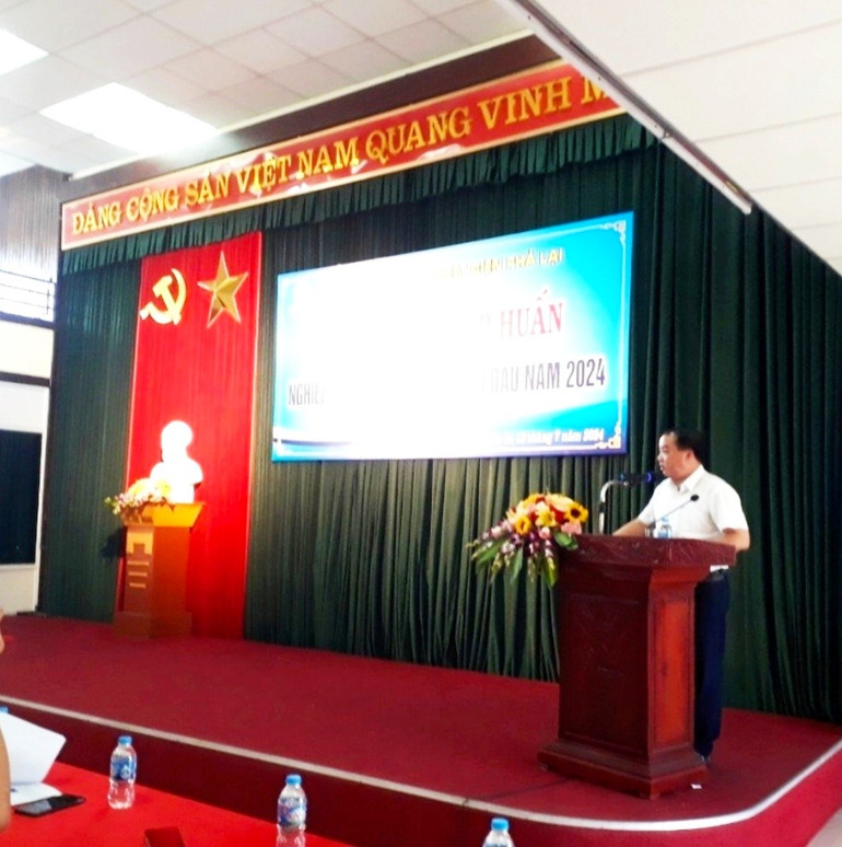 Đồng chí Đặng Kiên Quyết – Phó Tổng Giám đốc, Trưởng ban chỉ đạo ứng phó sự cố tràn dầu Công ty phát biểu khai mạc.