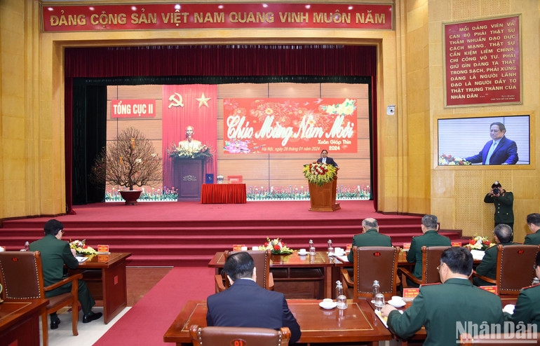 Thủ tướng Phạm Minh Chính phát biểu ý kiến tại buổi đến thăm.