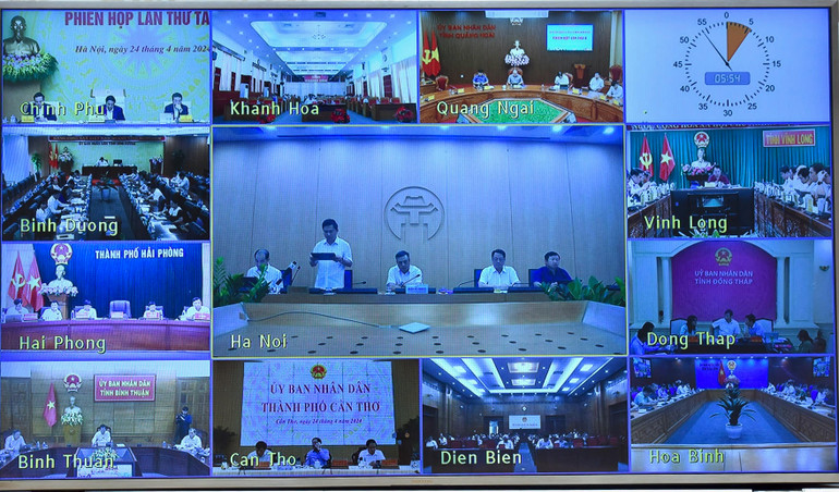 Phiên họp kết nối trực tuyến từ trụ sở Chính phủ tới trụ sở Ủy ban nhân dân các tỉnh, thành phố trực thuộc Trung ương.