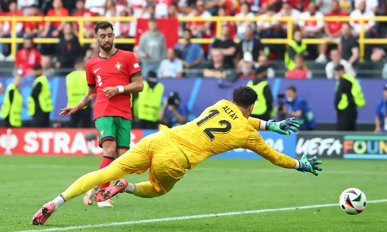 Bồ Đào Nha và Thổ Nhĩ Kỳ: Khi đẳng cấp lên tiếng ảnh 3
