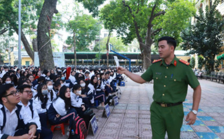 Giới thiệu, hướng dẫn nhận diện ma túy “thế hệ mới” cho học sinh Giới thiệu, hướng dẫn nhận diện ma túy “thế hệ mới” cho học sinh