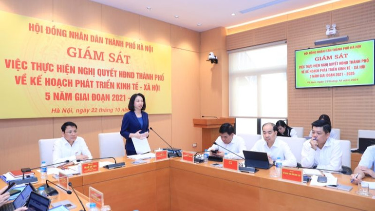 Phó Chủ tịch Ủy ban nhân dân thành phố Vũ Thu Hà cho rằng các chỉ tiêu phải được đánh giá thực chất. (Ảnh: Lê Hải)