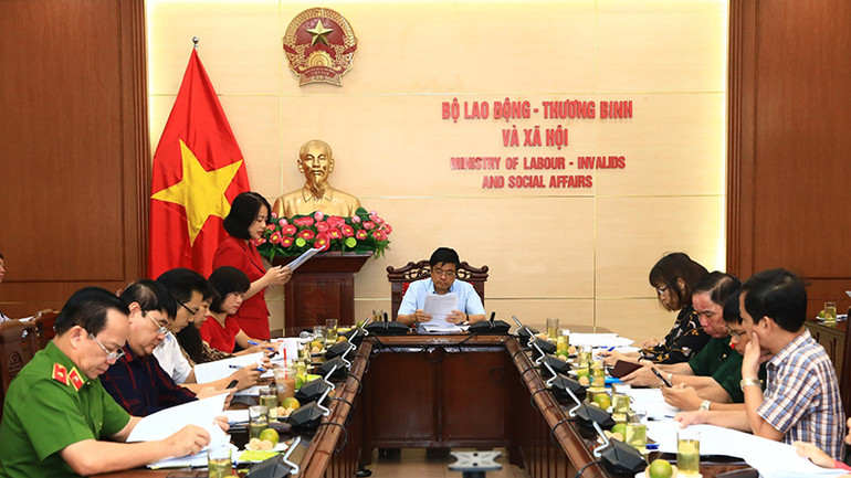 Phiên họp tổng kết Tháng hành động về an toàn vệ sinh lao động năm 2023. (Ảnh; Molisa)