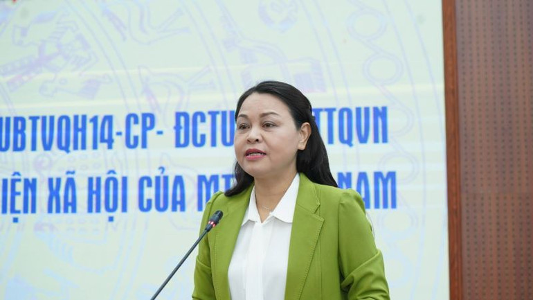 Phó Chủ tịch - Tổng Thư ký Nguyễn Thị Thu Hà phát biểu tại Hội nghị. Phó Chủ tịch - Tổng Thư ký Nguyễn Thị Thu Hà phát biểu tại Hội nghị.