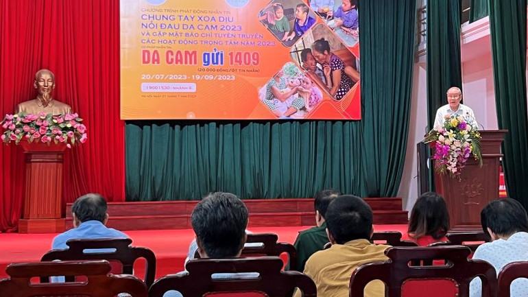 Chủ tịch Hội Nạn nhân chất độc da cam/dioxin Việt Nam Nguyễn Văn Rinh phát biểu.