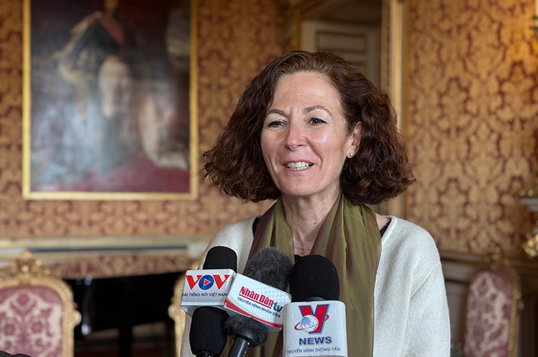 Bà Magali Cesana nhấn mạnh, Pháp mong muốn tăng cường hơn nữa quan hệ hợp tác kinh tế và thương mại với Việt Nam. (ẢNH: MINH DUY)