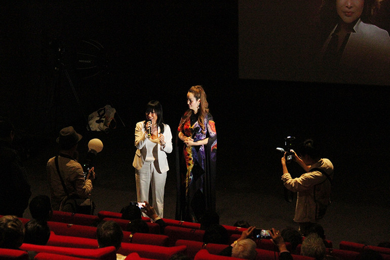 Nguyên nữ Nghị sĩ Stéphanie Đỗ chia sẻ cảm xúc được xem phim Việt, nghe tiếng Việt. (Ảnh: MINH DUY) Nguyên nữ Nghị sĩ Stéphanie Đỗ chia sẻ cảm xúc được xem phim Việt, nghe tiếng Việt. (Ảnh: MINH DUY)