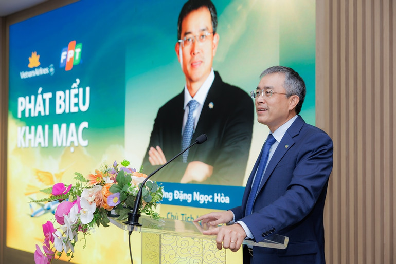 Ông Đặng Ngọc Hòa - Chủ tịch HĐQT Vietnam Airlines phát biểu.